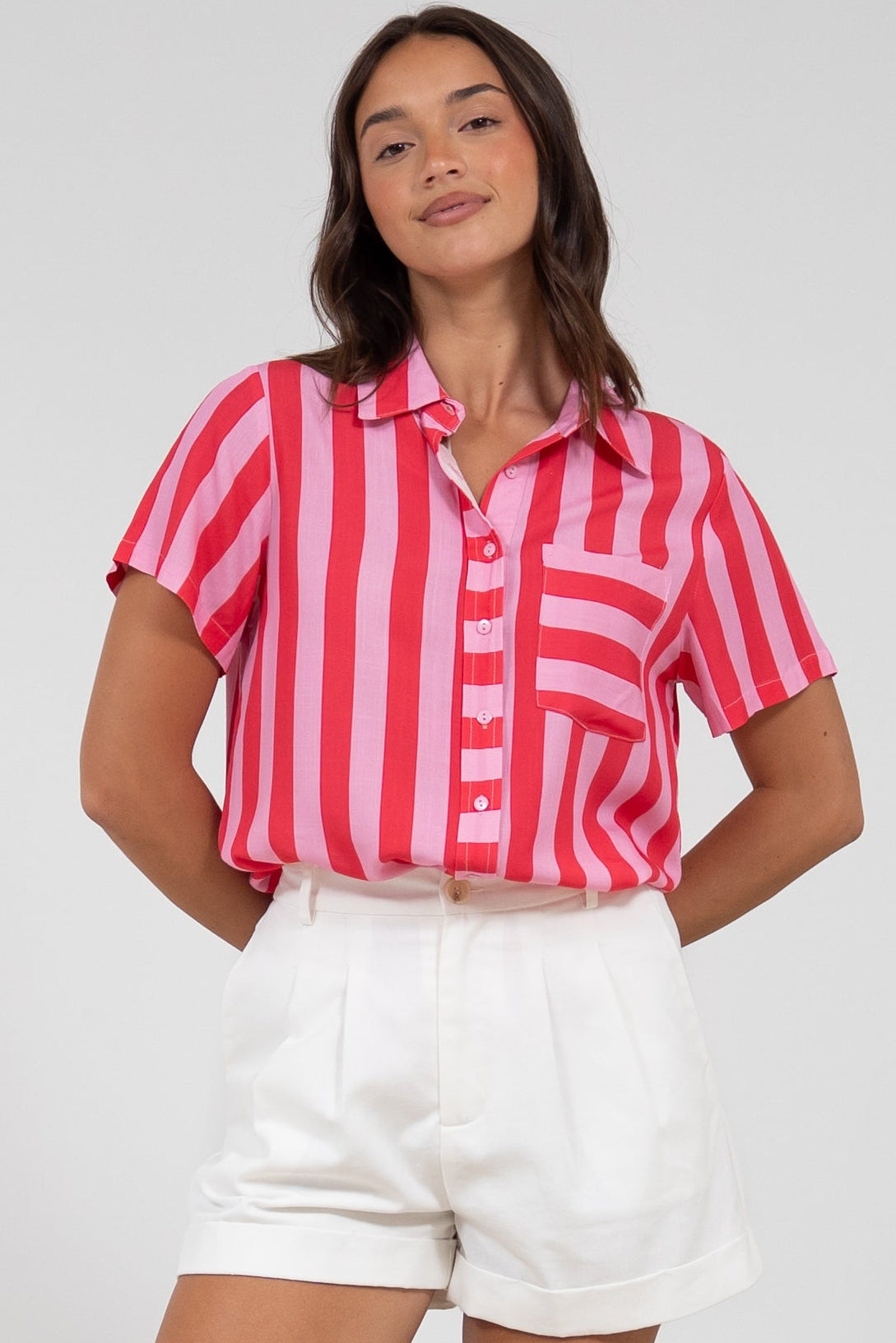 Wynn Shirt - Collared Button Down with Pocket in Gaubi Print Pink
