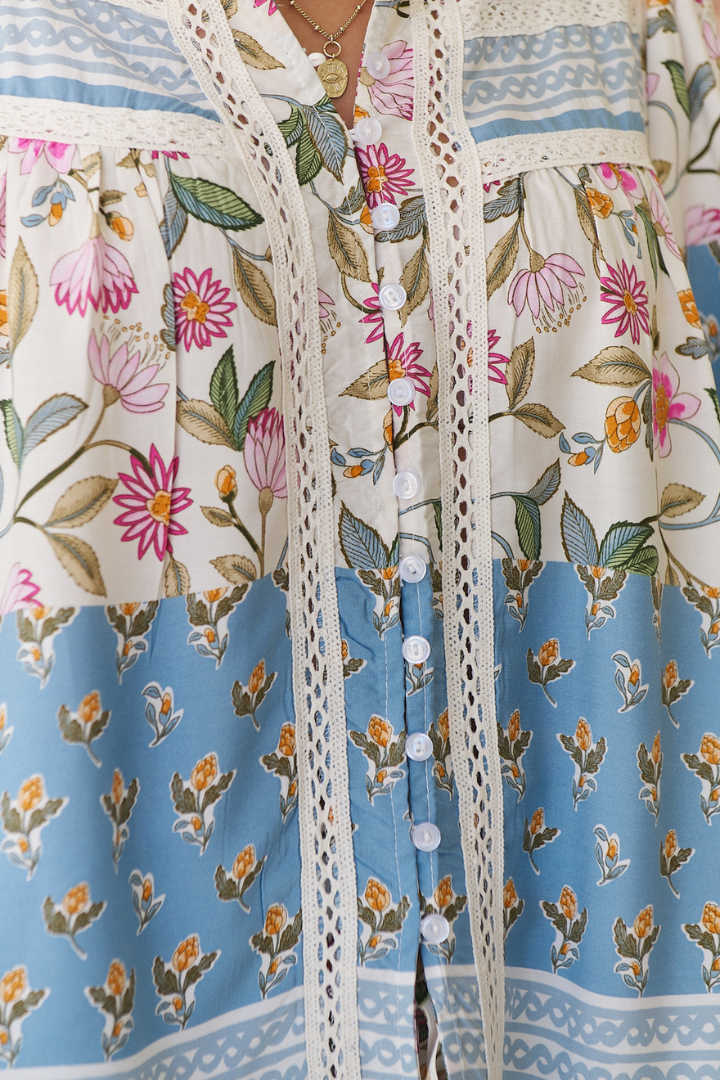 JAASE - Bee Blouse: Lace Decal Button Down Long Sleeve Blouse in Pixie Petals Print
