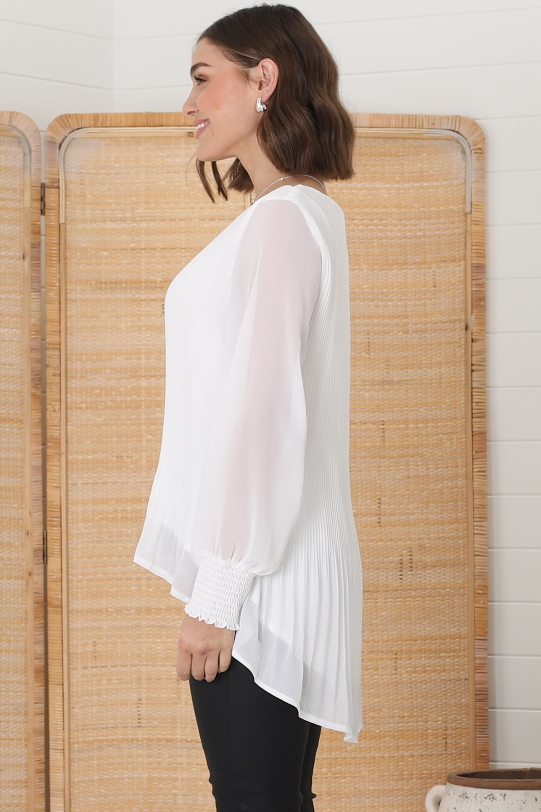 Kayt Blouse - Plisse Long Sleeve Top with High-Low Hemline in White