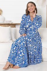 Abbia Maxi Dress - A Line Deep V Neck Long Sleeve Dress in Ember Print