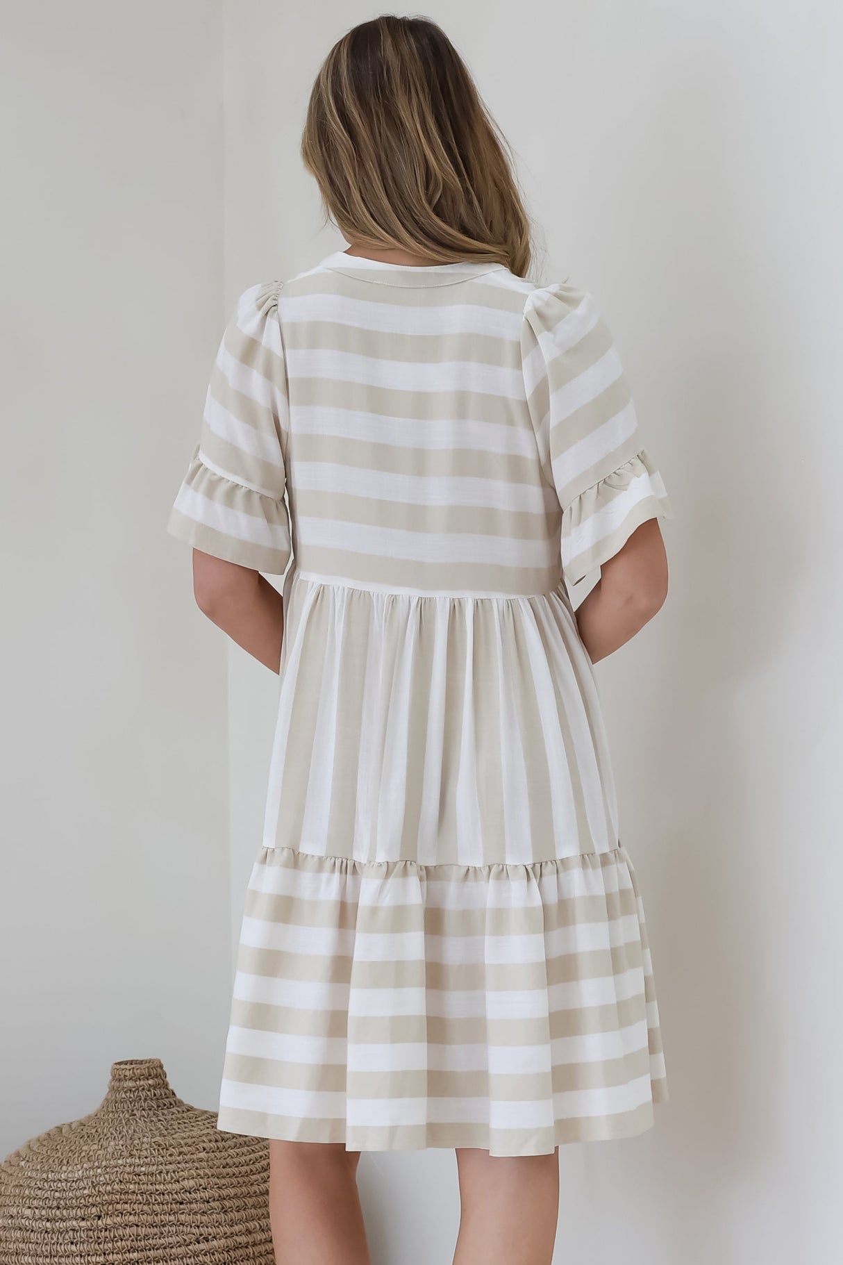 Abilia Mini Dress - Mandarin Collar Smock Dress in Gaubi Print Beige