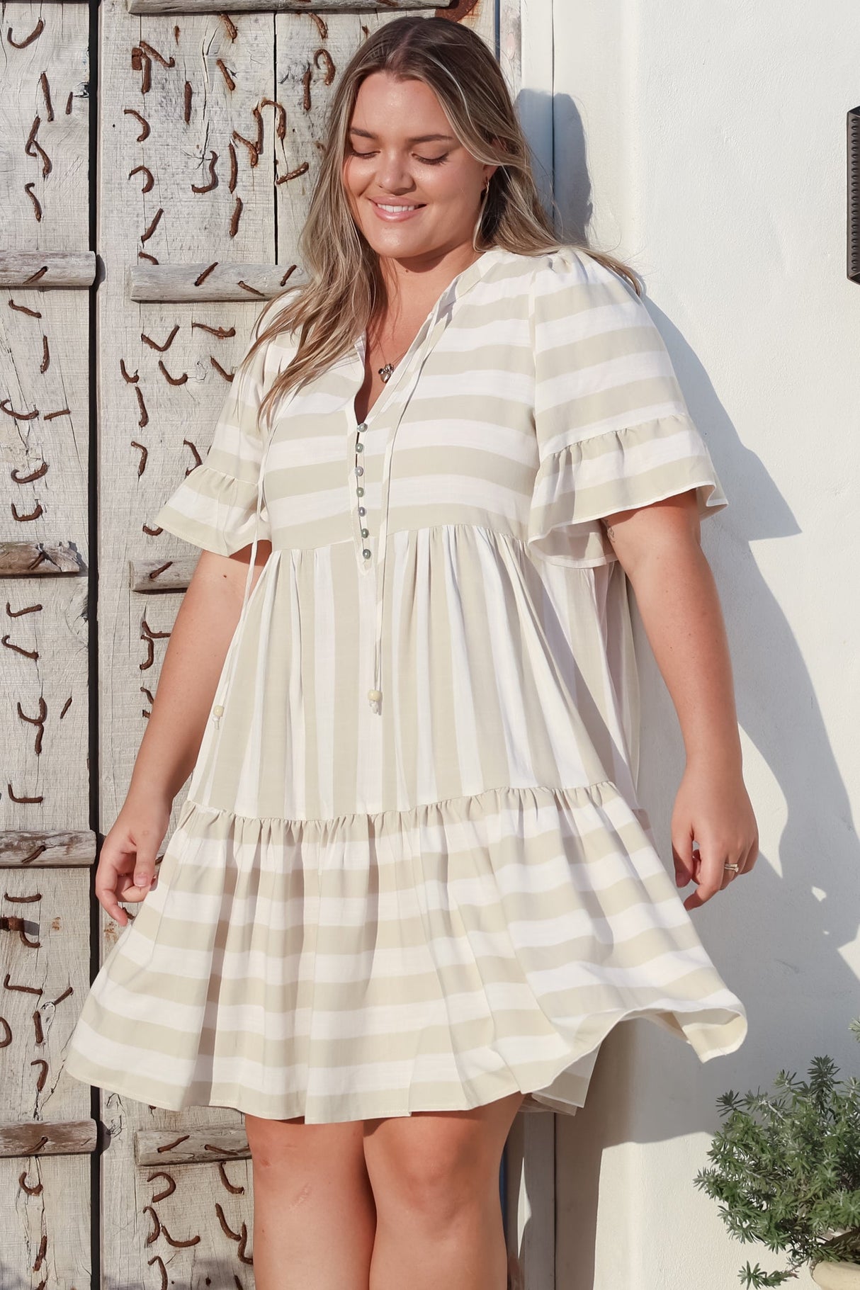Abilia Mini Dress - Mandarin Collar Smock Dress in Gaubi Print Beige