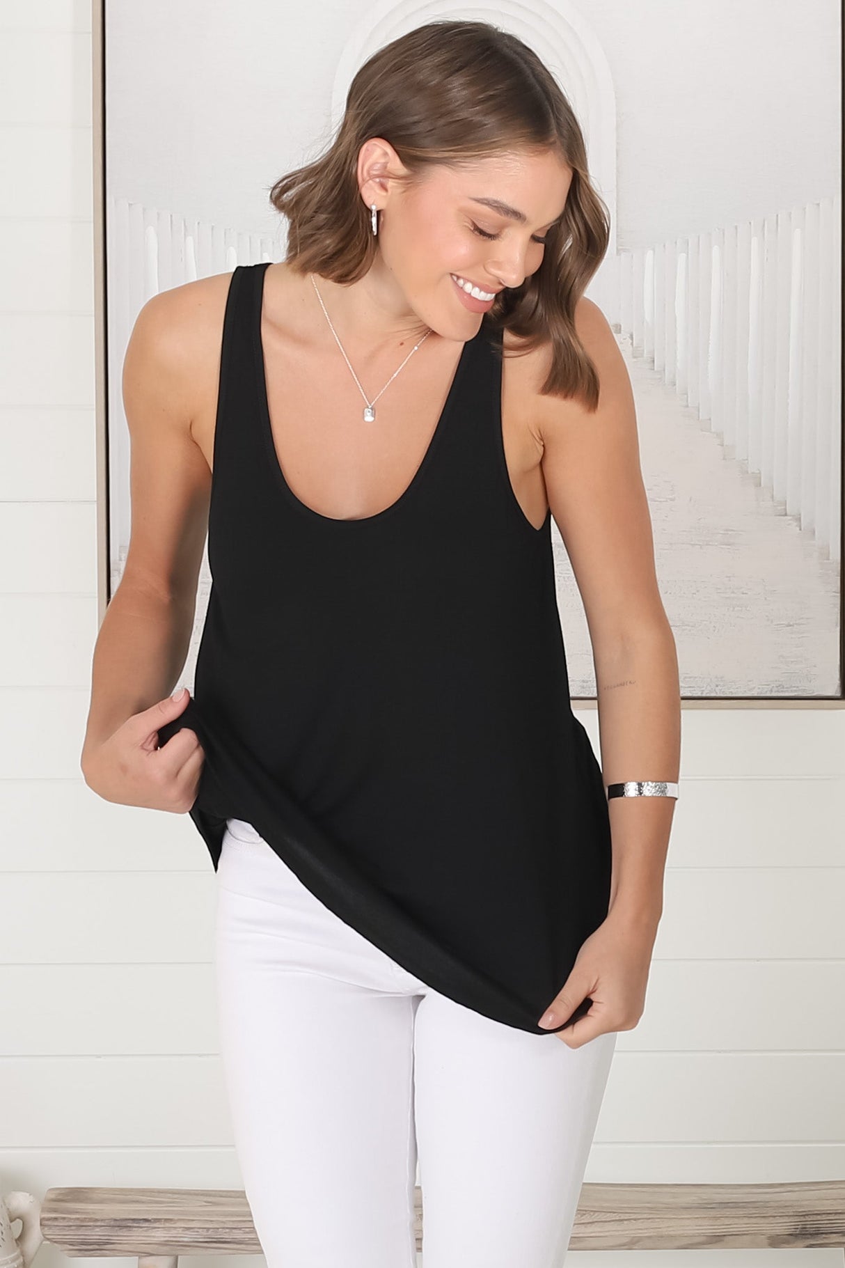 Adel Tank Top - Crew Neck Relaxed Tank Top in Black