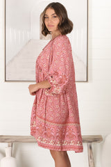 JAASE - Adela Mini Dress: Oversized Smock Dress with Batwing Sleeves in Strawberries and Cream Print