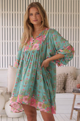 JAASE - Adela Mini Dress: Oversized Smock Dress with Batwing Sleeves in Meadowland Print