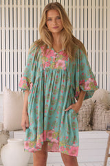 JAASE - Adela Mini Dress: Oversized Smock Dress with Batwing Sleeves in Meadowland Print