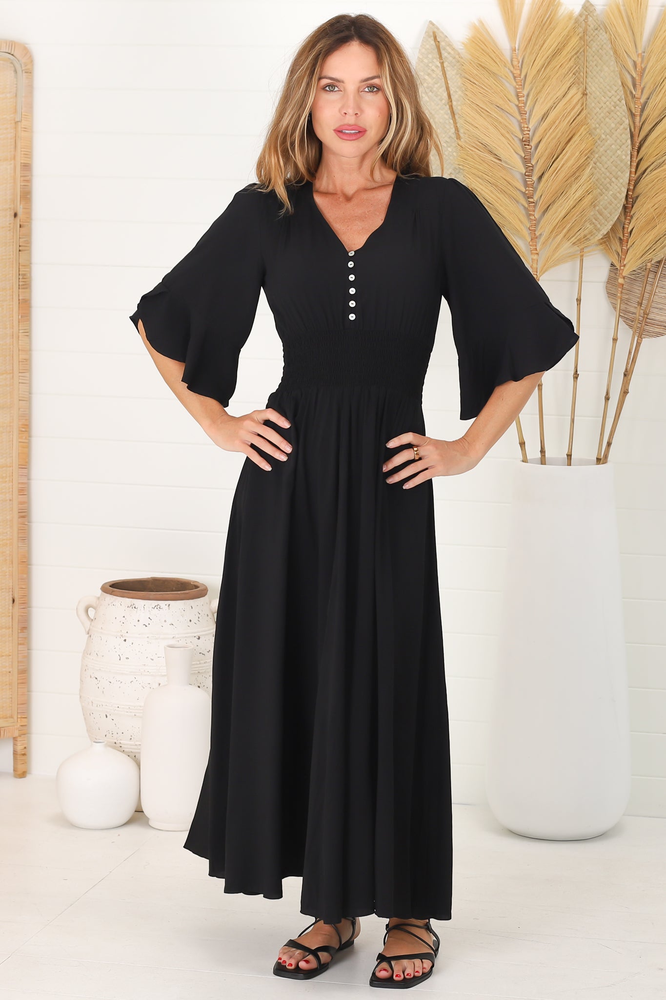 Alba Maxi Dress - Buttoned Bodie A Line Dress With Flute Sleeves In Black