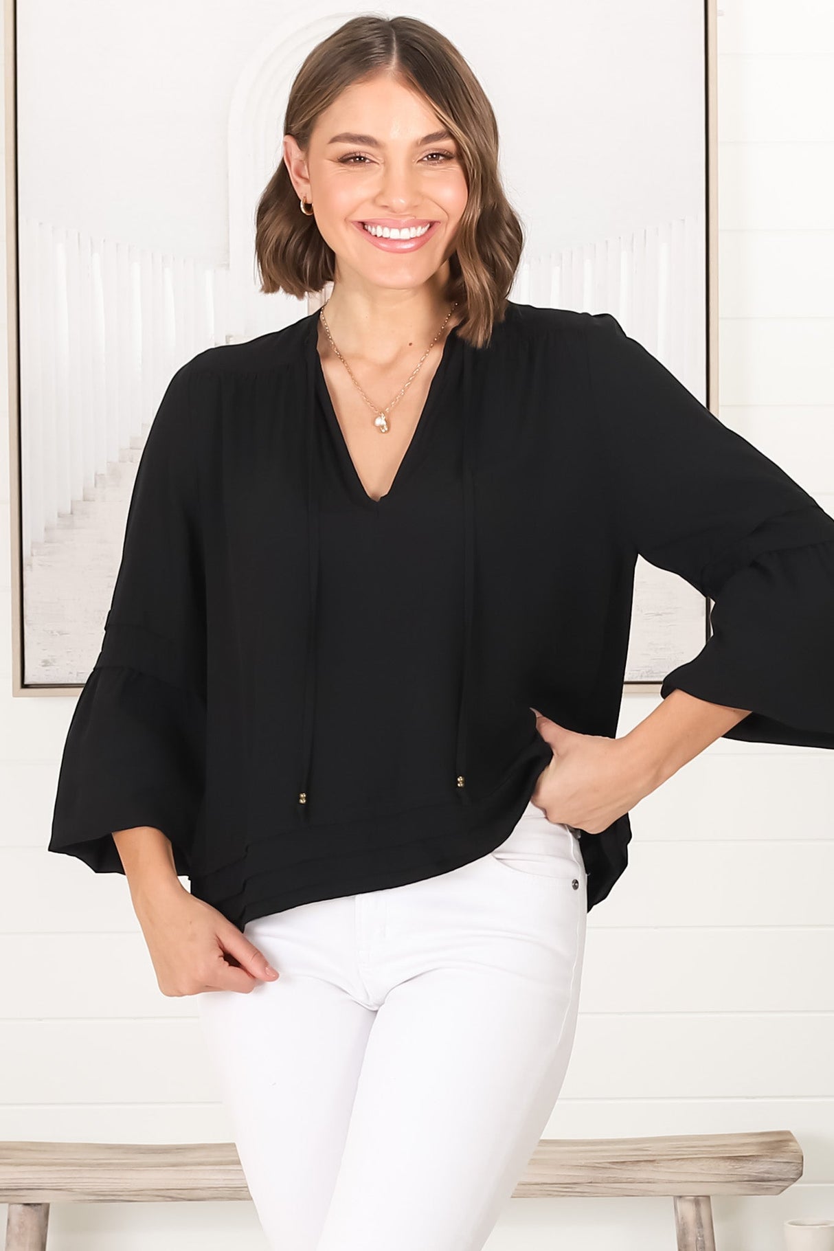 Albany Top - Pleating Details Pull Over Top With Long Balloon Sleeves In Black