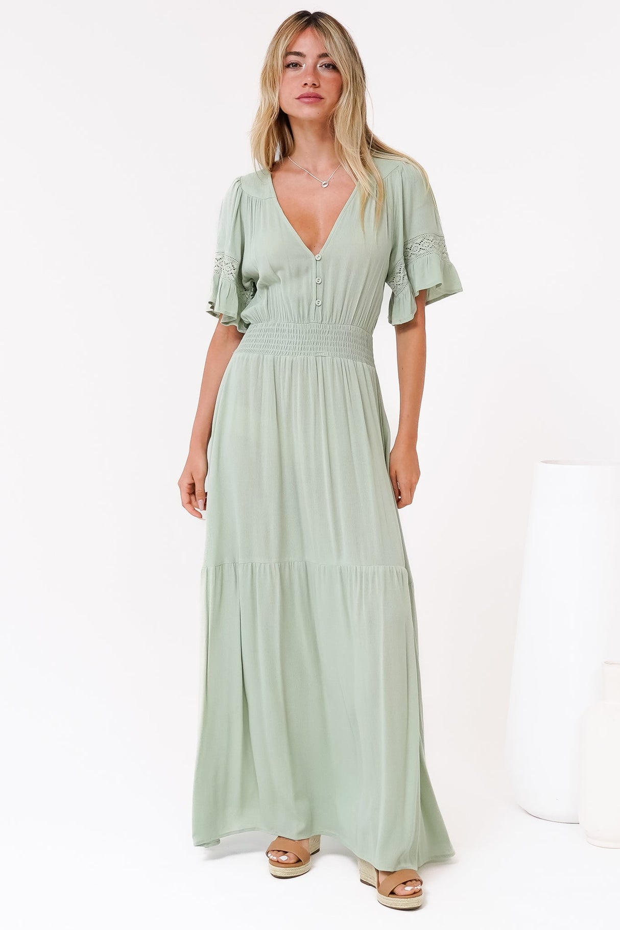 Alexandra Maxi Dress - Delicate Lace Detailed A-Line Dress with Short Sleeves in Mint
