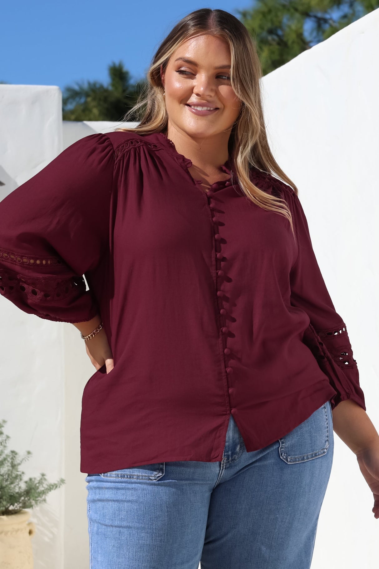 Alyce Shirt - Mandarin Collar Cut Out Detailed Sleeve Button Down in Burgundy
