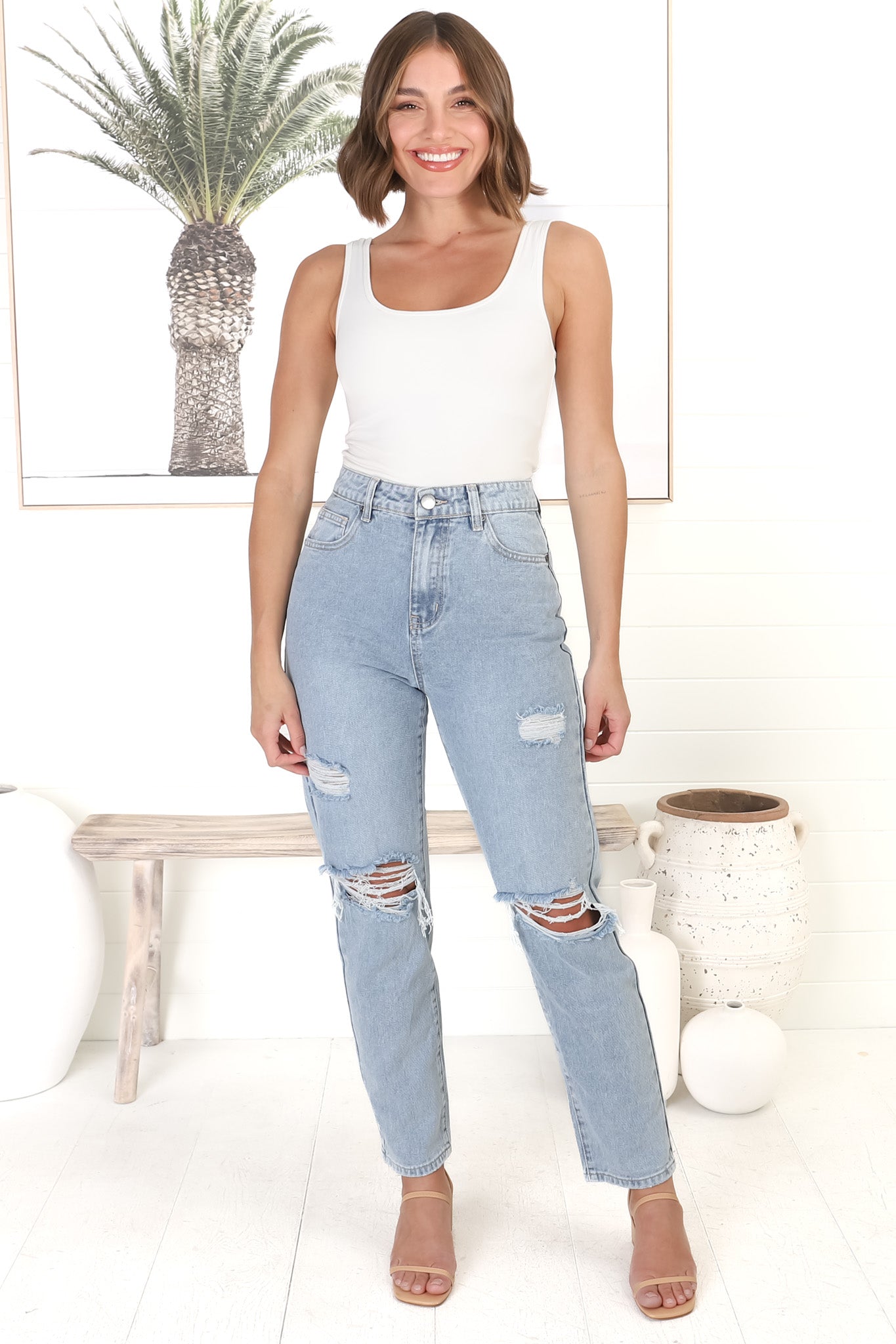 Amanda Boyfriend Jeans - High Waisted Distressed Ripped Knee Boyfriend Jeans in Light Denim