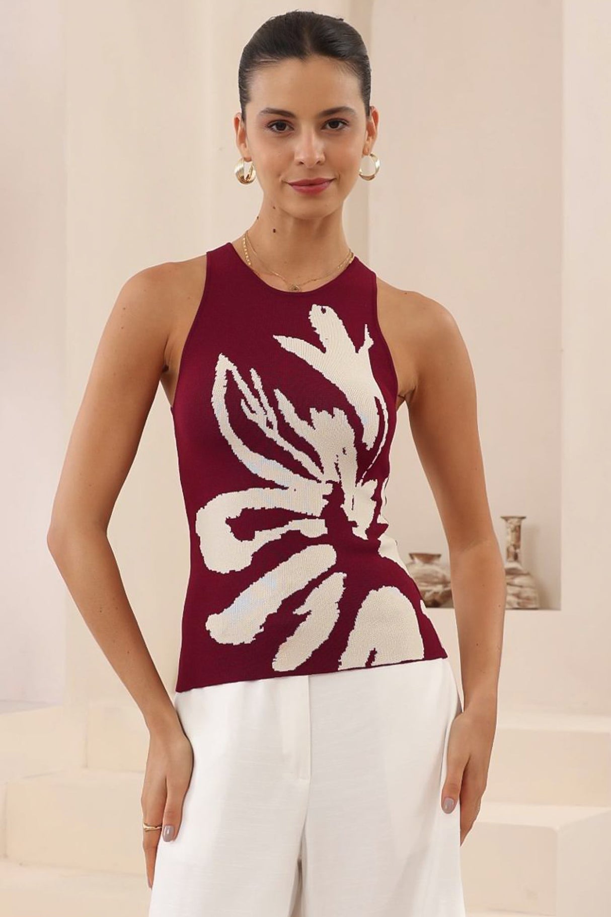 Amika Knit Top - Crew Neck Floral Print Knit Top in Wine