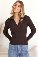 Andee Knit Top - Wing Collar V-Neck Ribbed Long Sleeve Top in Chocolate