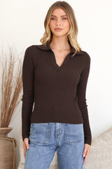 Andee Knit Top - Wing Collar V-Neck Ribbed Long Sleeve Top in Chocolate