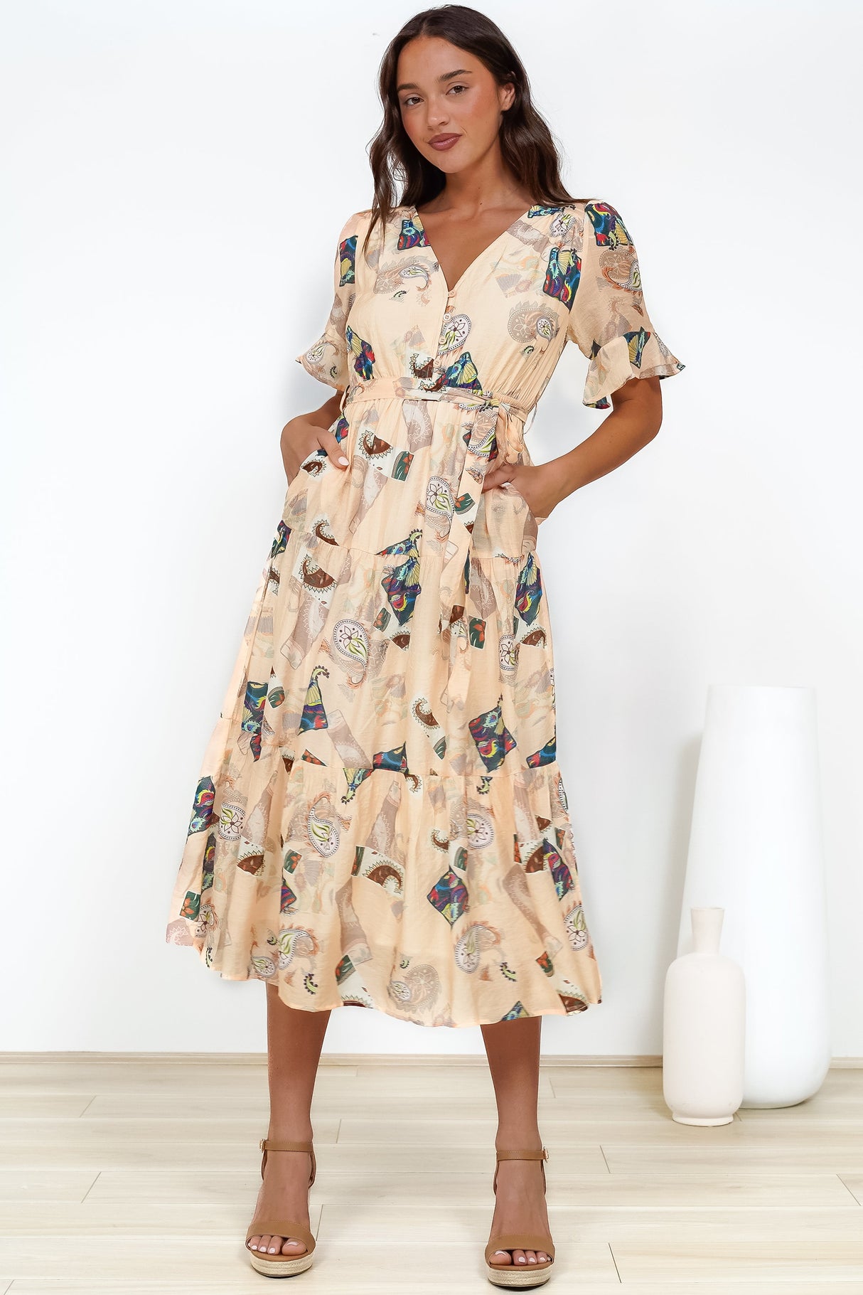 Andie Midi Dress - V-neck Tiered A-Line Dress with Waist Tie in Acapulco Print