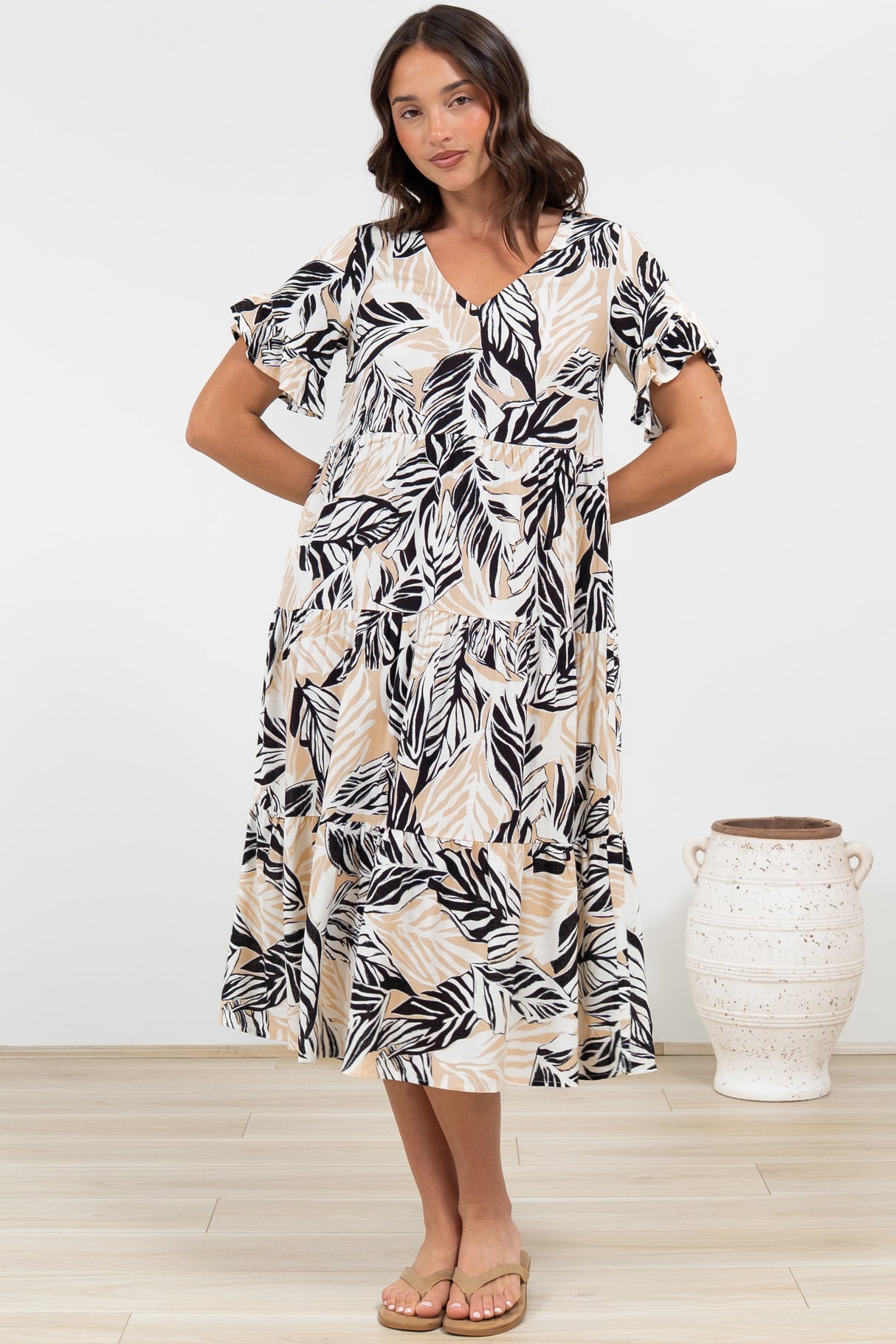 Audrina Midi Dress -  V-Neck Tiered Linen Dress with Pockets in Chicago Print