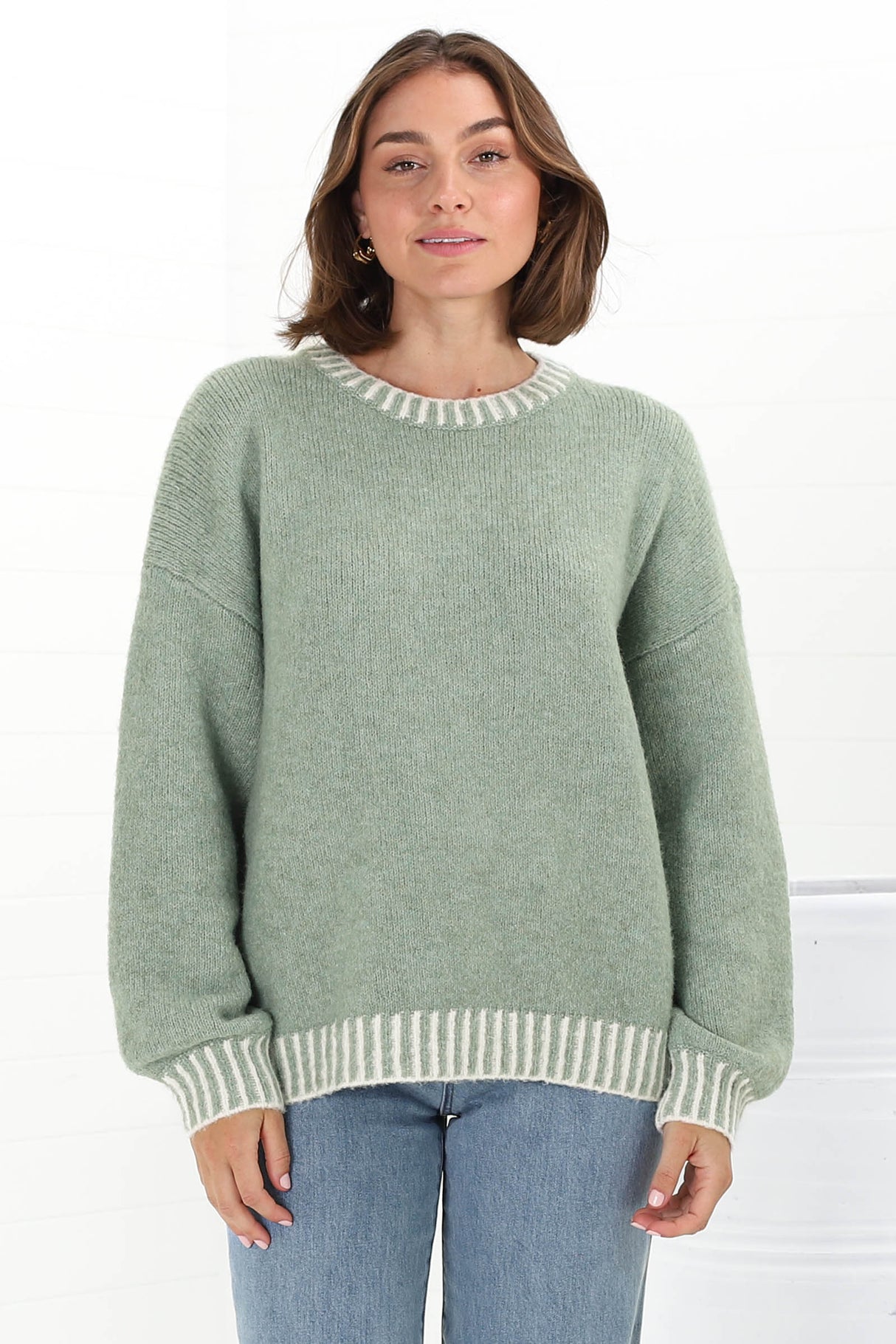 Aura Jumper - Crew Neck Jumper with Contrast Stripe Trim in Green