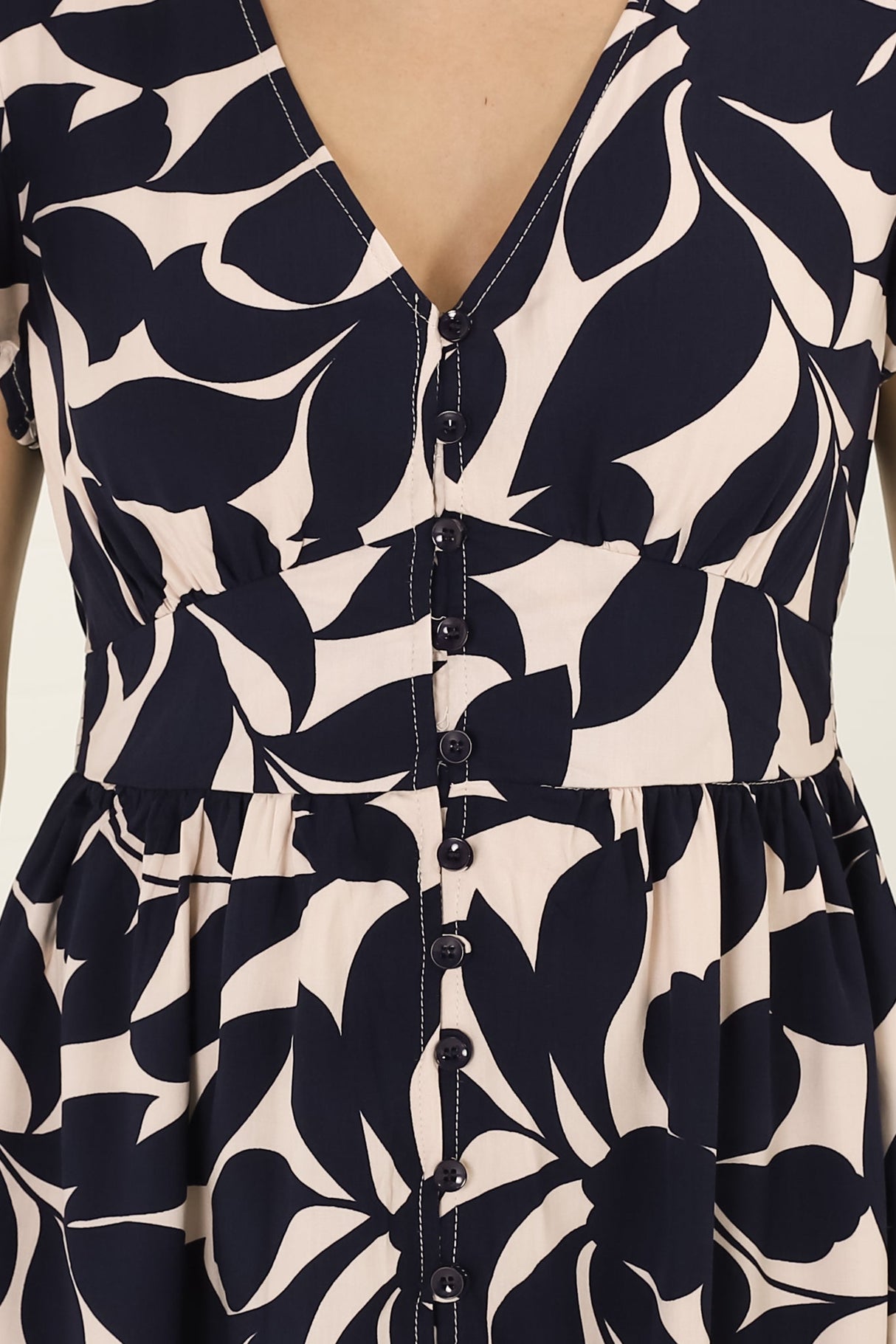 Aurelia Mini Dress - Button-Down Flutter Sleeve Dress in Kiera Print Navy