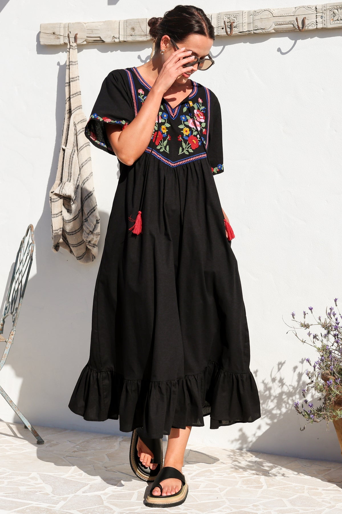 Azalea 1/2 Sleeve Midi Dress - Floral Embroidered Motif Shift Dress in Black