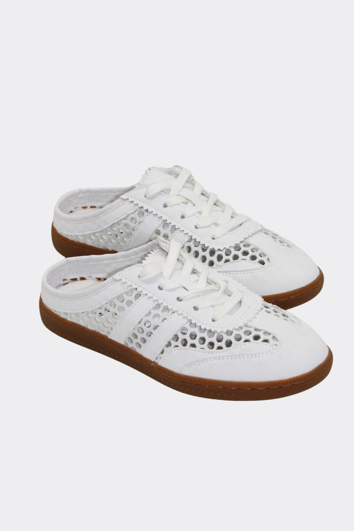 Becca Sneakers - White
