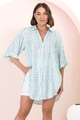 Beachly Shirt - Folded Collar Button Down Relaxed Shirt in Hansel Print Blue