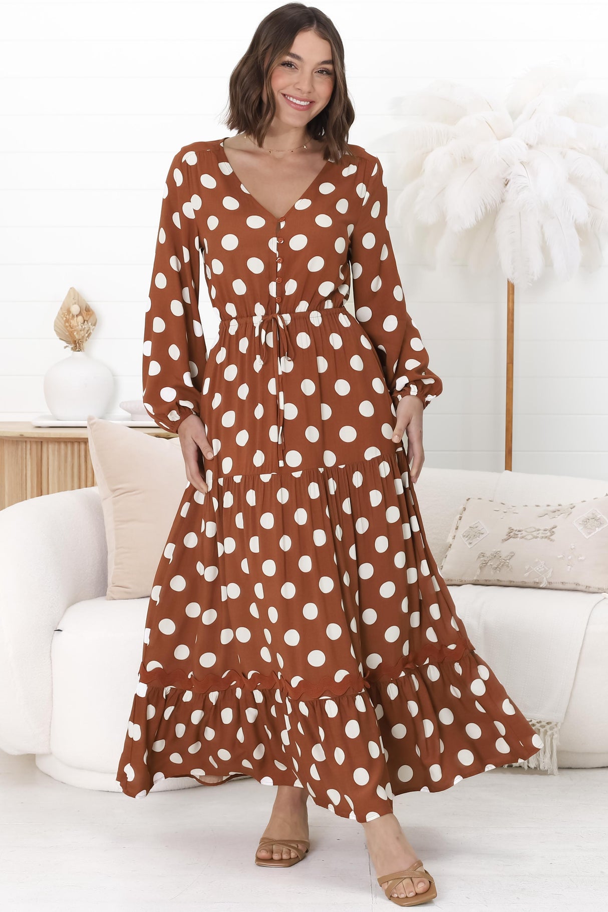 Beverly Maxi Dress - A-Line Dress with Rick Rack Splicing in Pippi Print Brown