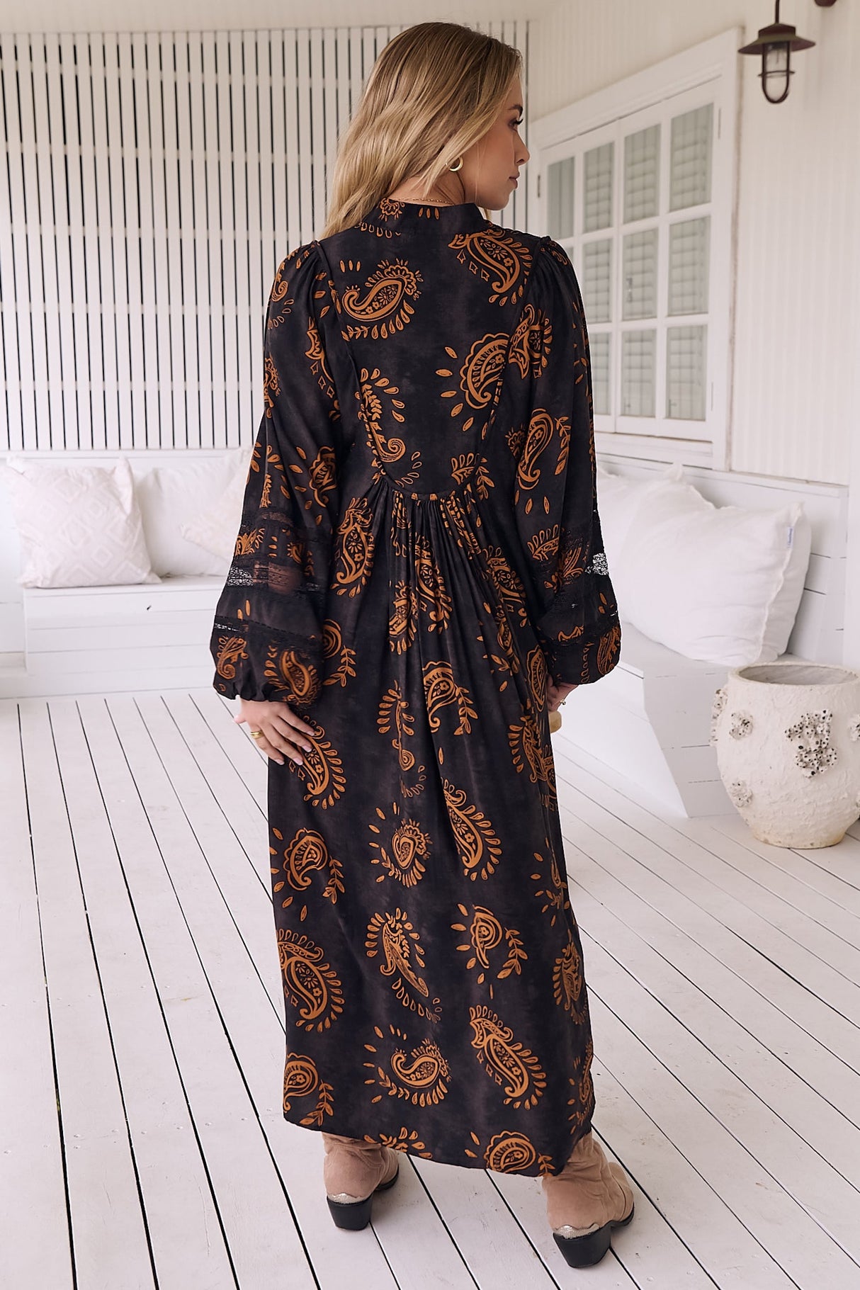 JAASE - Boheme Long Sleeve Midi Dress: Slimline Smock Dress in Milan Print