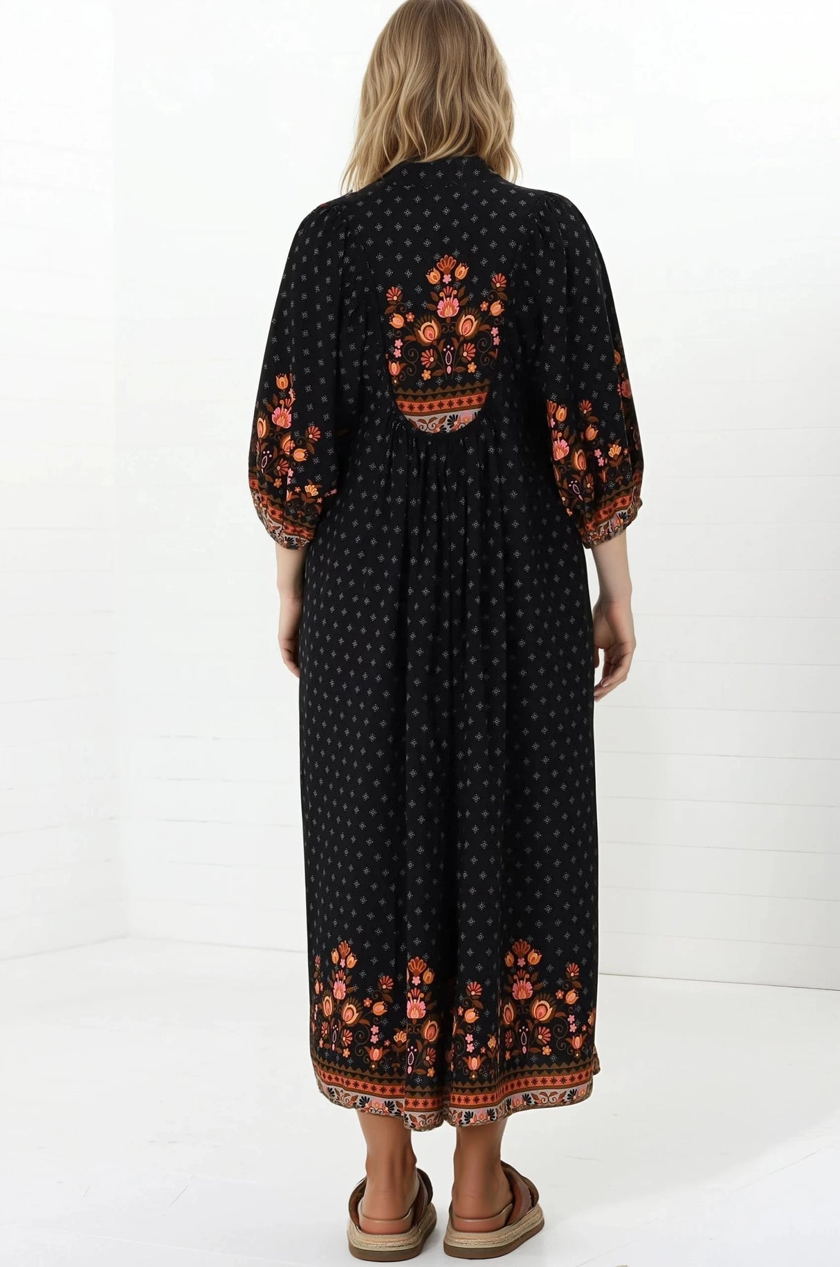 JAASE - Boheme Midi Dress: Slimline Smock Dress in Emmery Print
