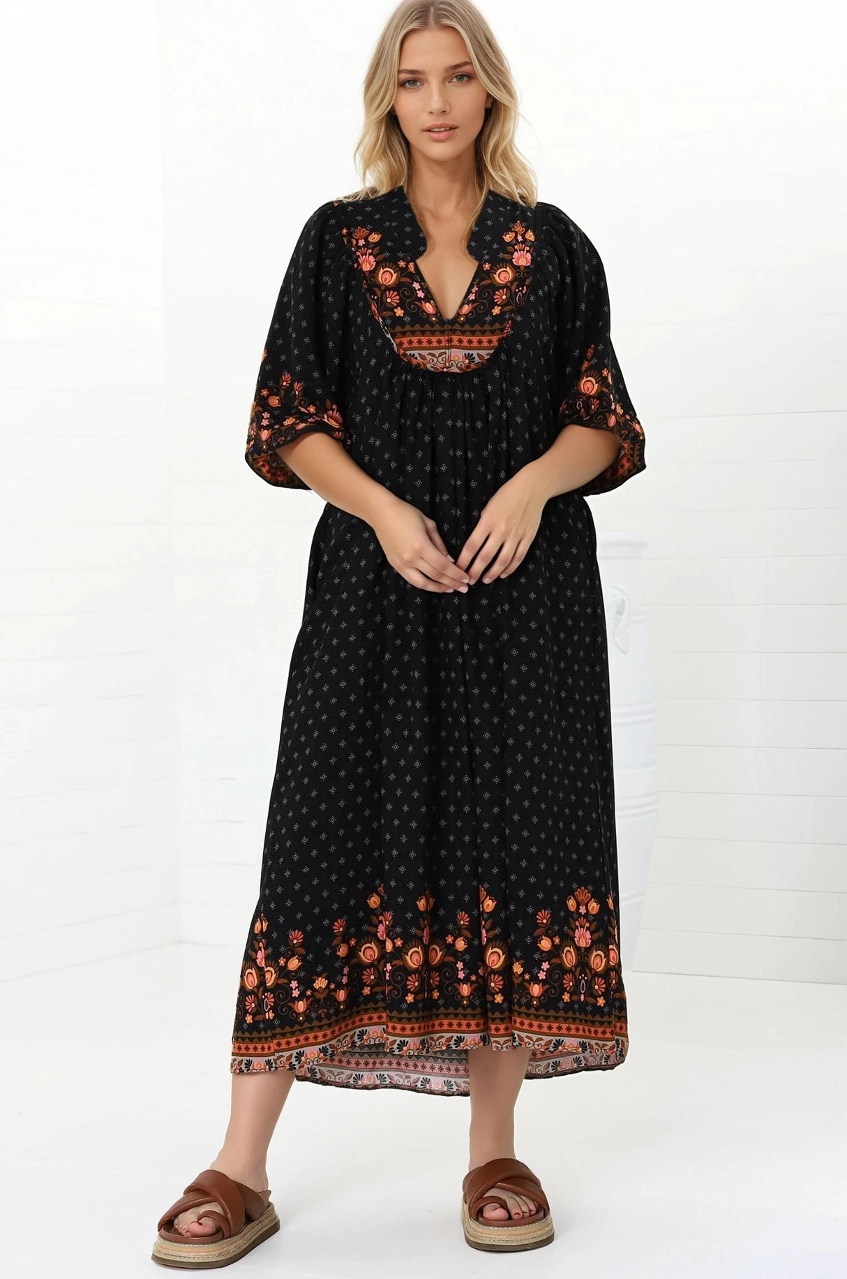JAASE - Boheme Midi Dress: Slimline Smock Dress in Emmery Print