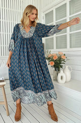 JAASE - Boheme Midi Dress: Piping Defined Bust Slimline Smock Dress in Nico Print