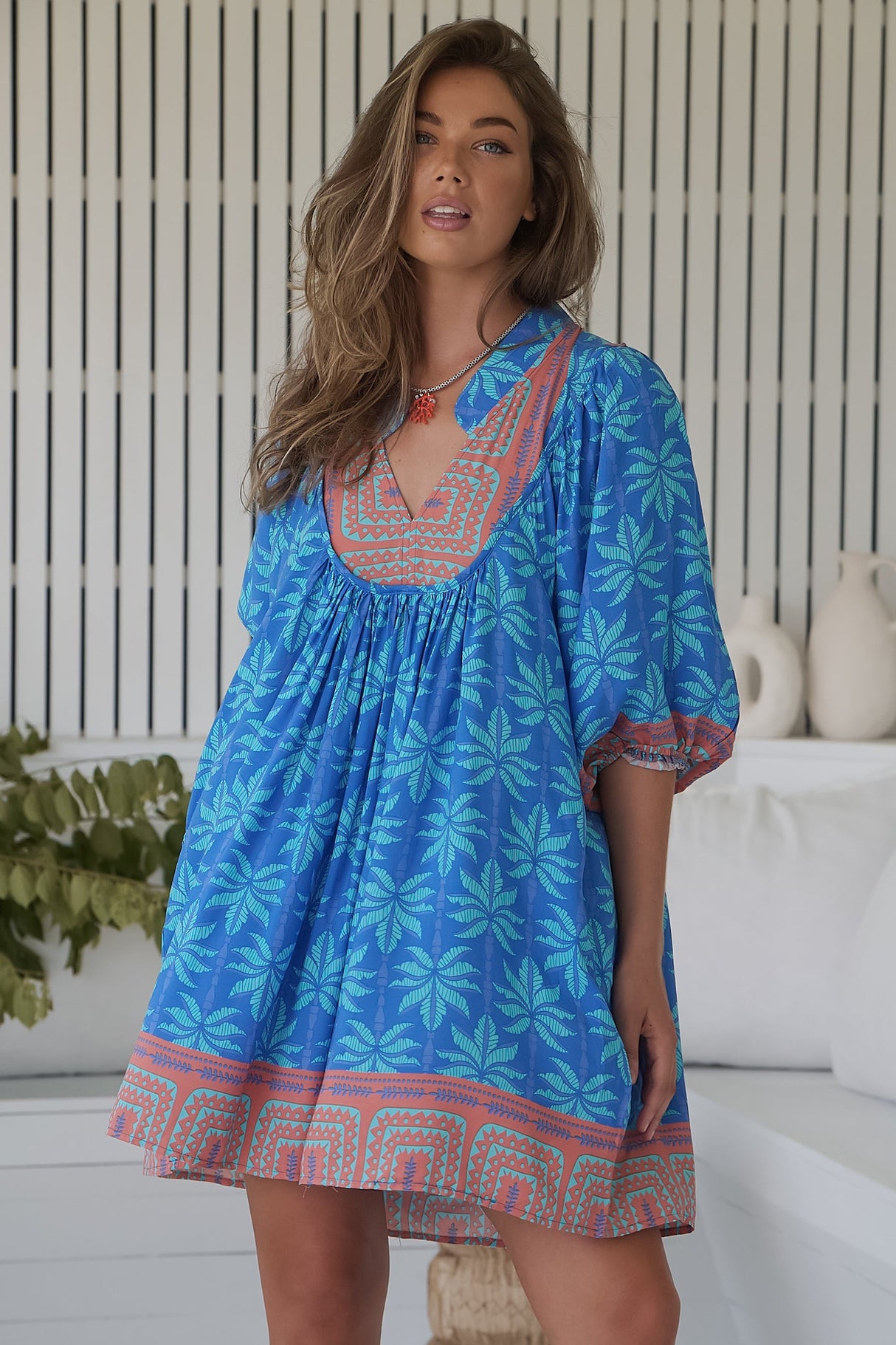 JAASE - Boheme Mini Dress: Mandarin Collar Slimline Smock Dress in Take Me On Vacay Print