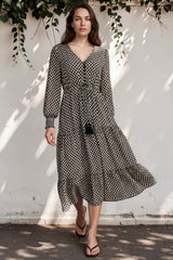 Macey Maxi Dress - V neckline Dress with Long Sleeves Hexy Print Black