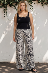 Channing Pants - High Waisted Wide-Leg Pants with Pockets in Jangle Print Black