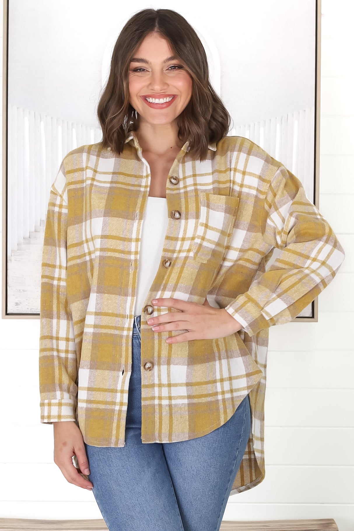 Bradshaw Shacket - Scoop High Low Checkert Shirt Jacket in Yellow