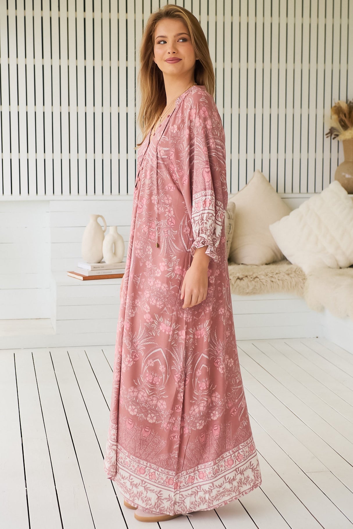 JAASE - Bree Maxi Dress: Frill Balloon Sleeve V Neck Shift Dress in Angelina Print