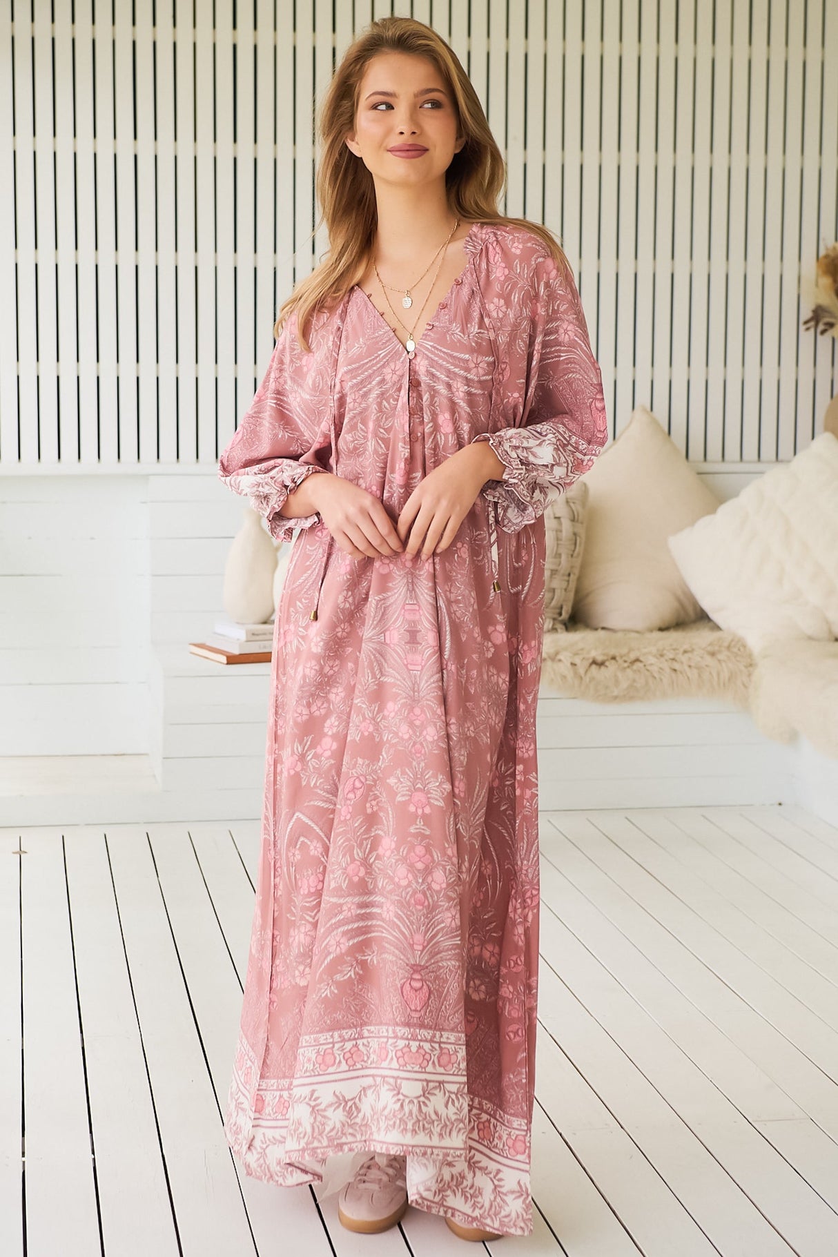 JAASE - Bree Maxi Dress: Frill Balloon Sleeve V Neck Shift Dress in Angelina Print
