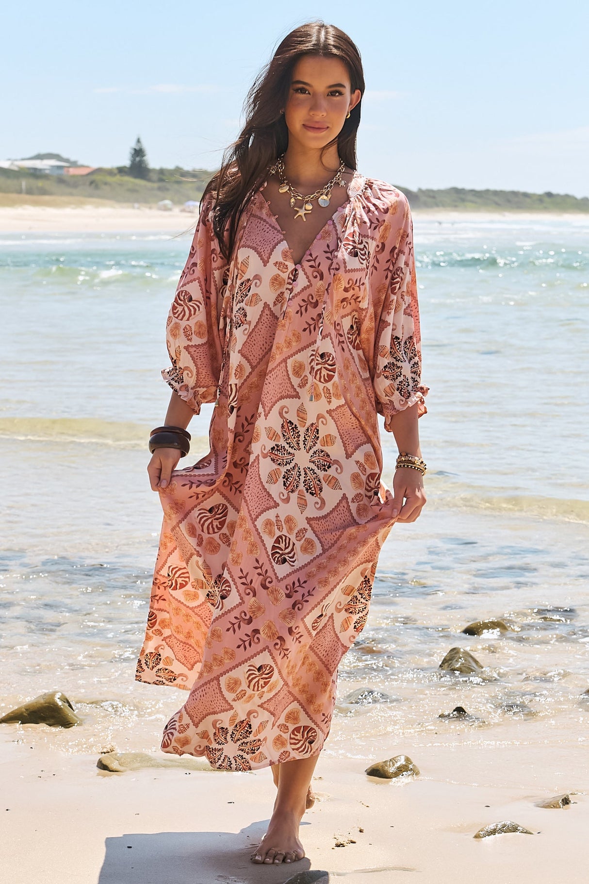 JAASE - Bree Maxi Dress: Balloon Sleeve Shift Dress in Tahitian Print