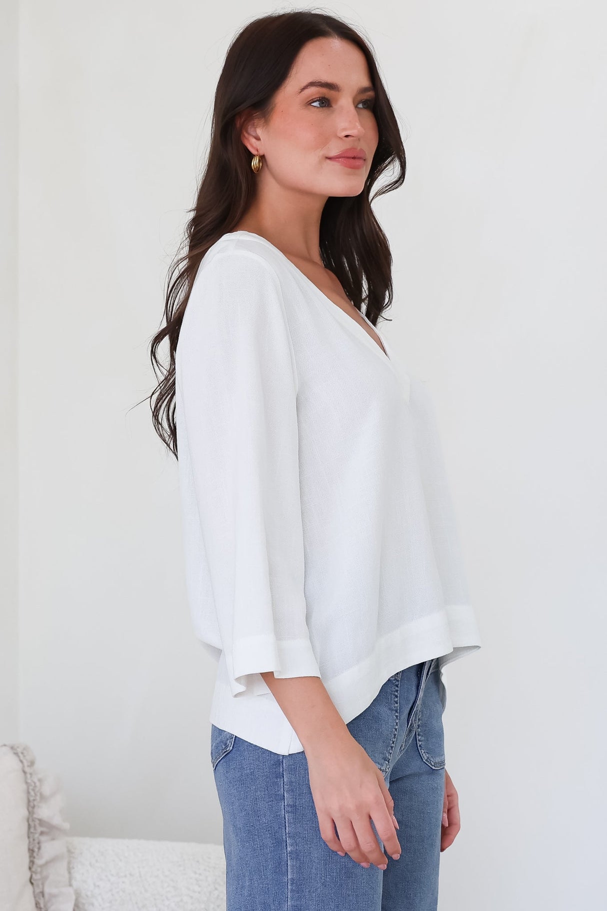 Breezer Top - Long Sleeve V Neck Pull Over Top with High Low Hemline in White