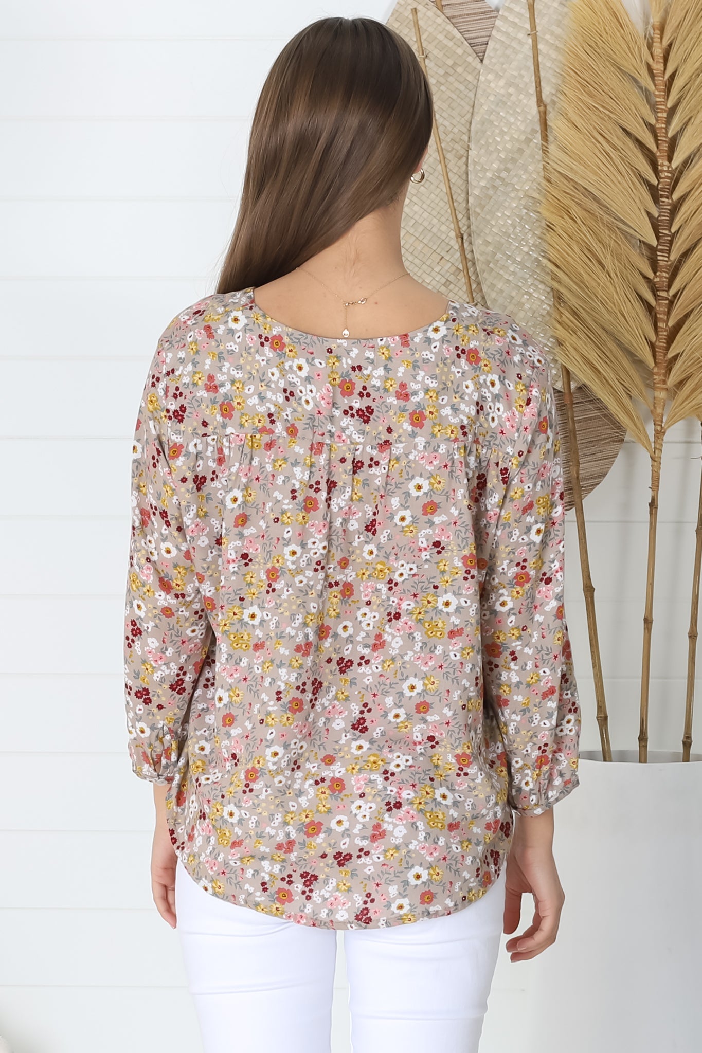 Brenda Top - V Neck 3/4 Sleeve with Button Cuff High-Low Hem Top in Hollie Print Beige