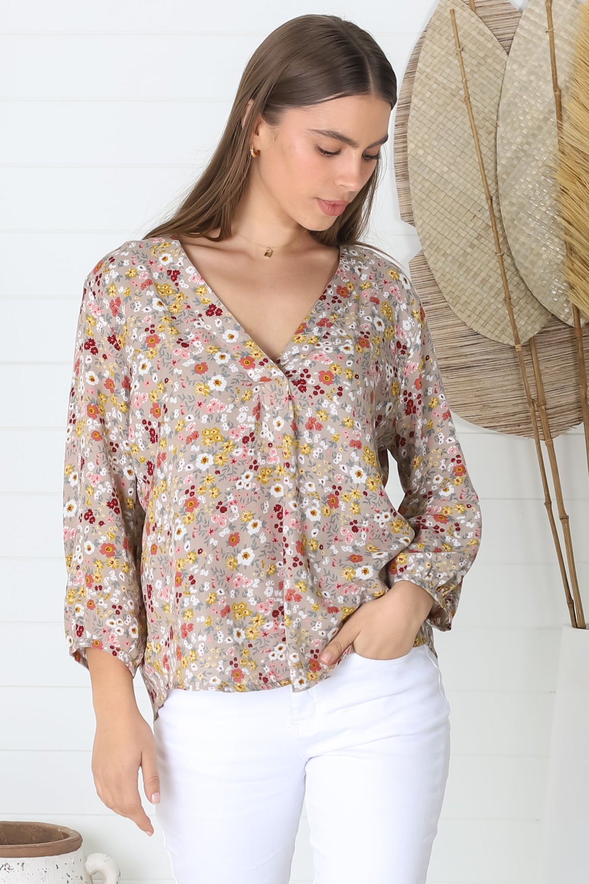 Brenda Top - V Neck 3/4 Sleeve with Button Cuff High-Low Hem Top in Hollie Print Beige