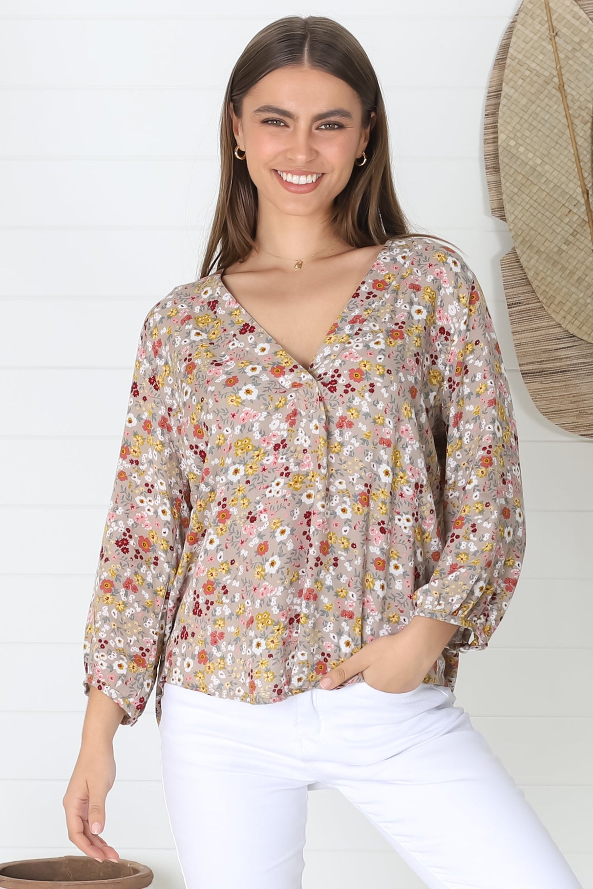 Brenda Top - V Neck 3/4 Sleeve with Button Cuff High-Low Hem Top in Hollie Print Beige