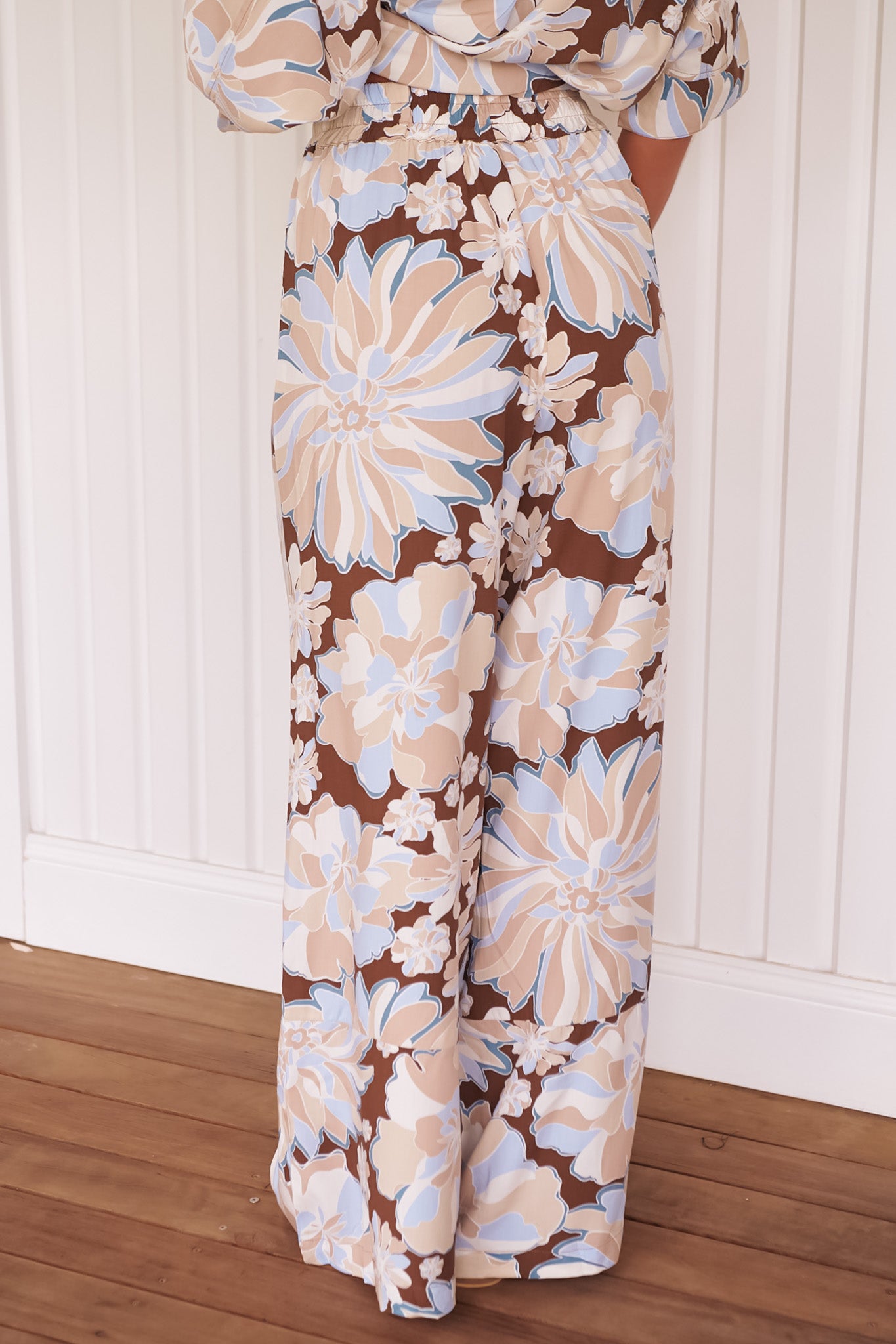 JAASE - Brookes Pants: High Waist Elasticated Drawstring Waist Straight Leg Pants in Calypso Print