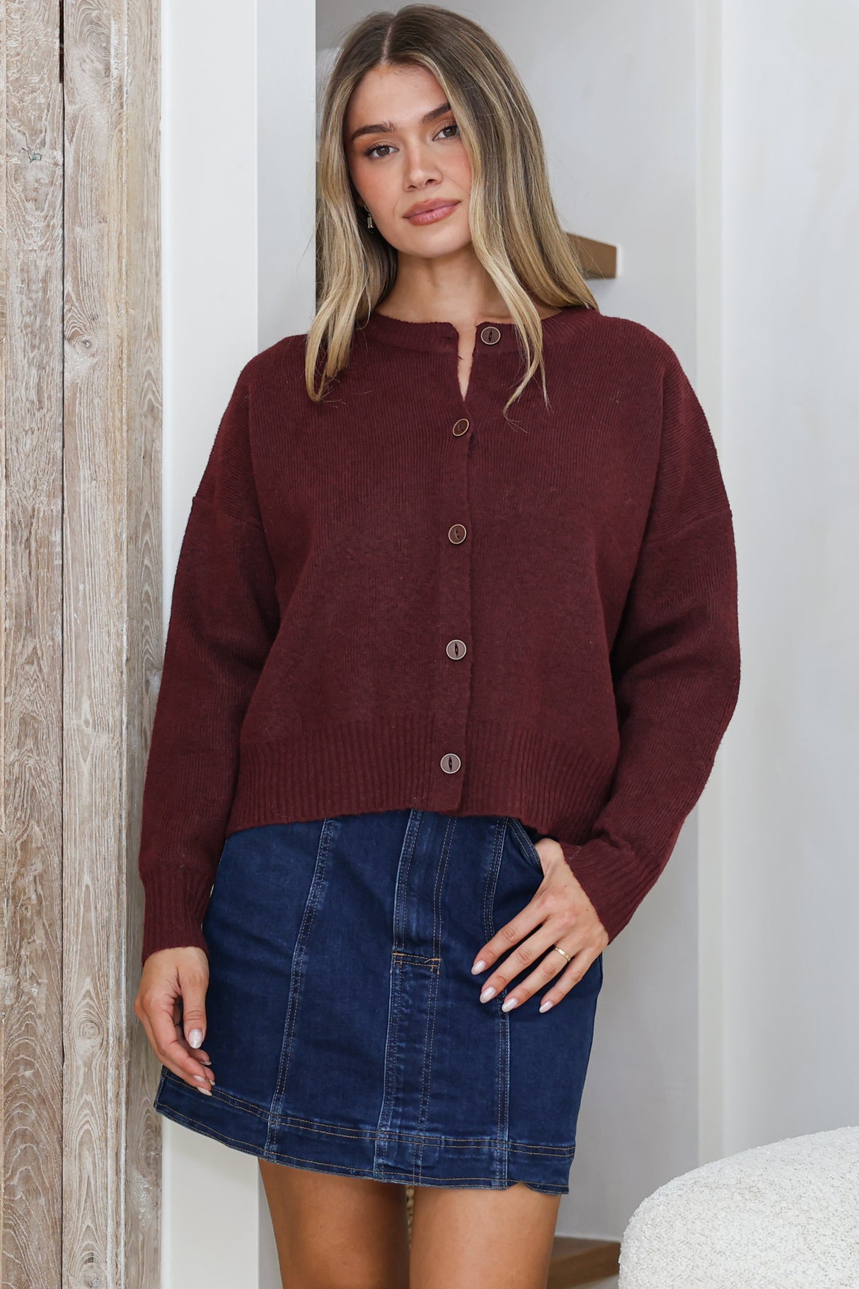 Caelan Cardigan - Crew Neck Gold Trim Matching Buttoned Crop Knit in Wine