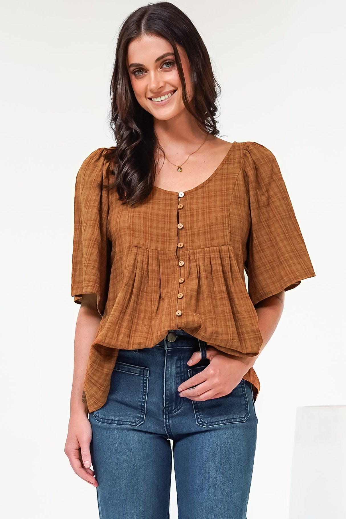 Casita Top - Scoop Neck Textured Babydoll Top with Flutter Sleeves in Tan