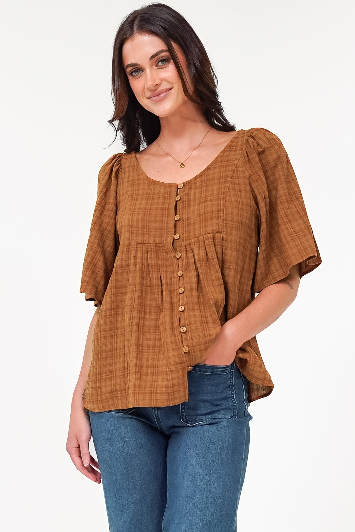 Casita Top - Scoop Neck Textured Babydoll Top with Flutter Sleeves in Tan