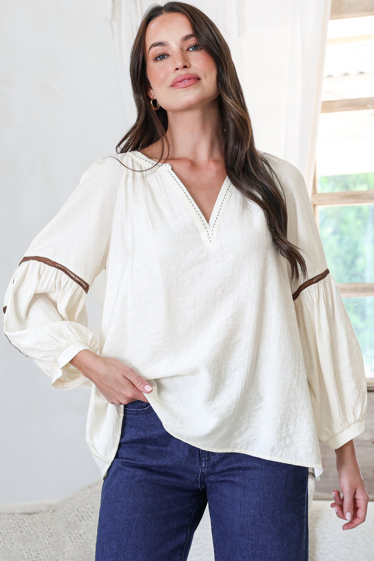 Cassel Top - Round Split Collar Pullover Embroidered Top with Balloon Sleeves in Cream