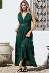 Cassia Maxi Dress - Lace Trim V-Neck Sleeveless with Lace Splicing Dress in Emerald