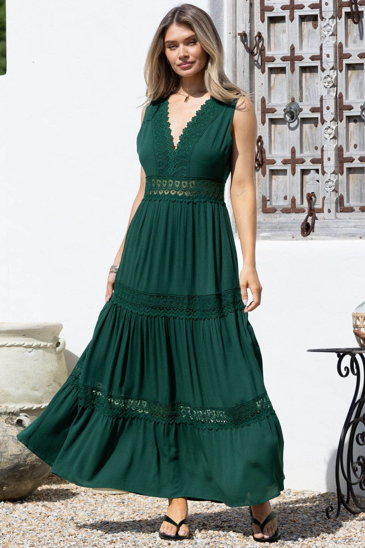 Cassia Maxi Dress - Lace Trim V-Neck Sleeveless with Lace Splicing Dress in Emerald