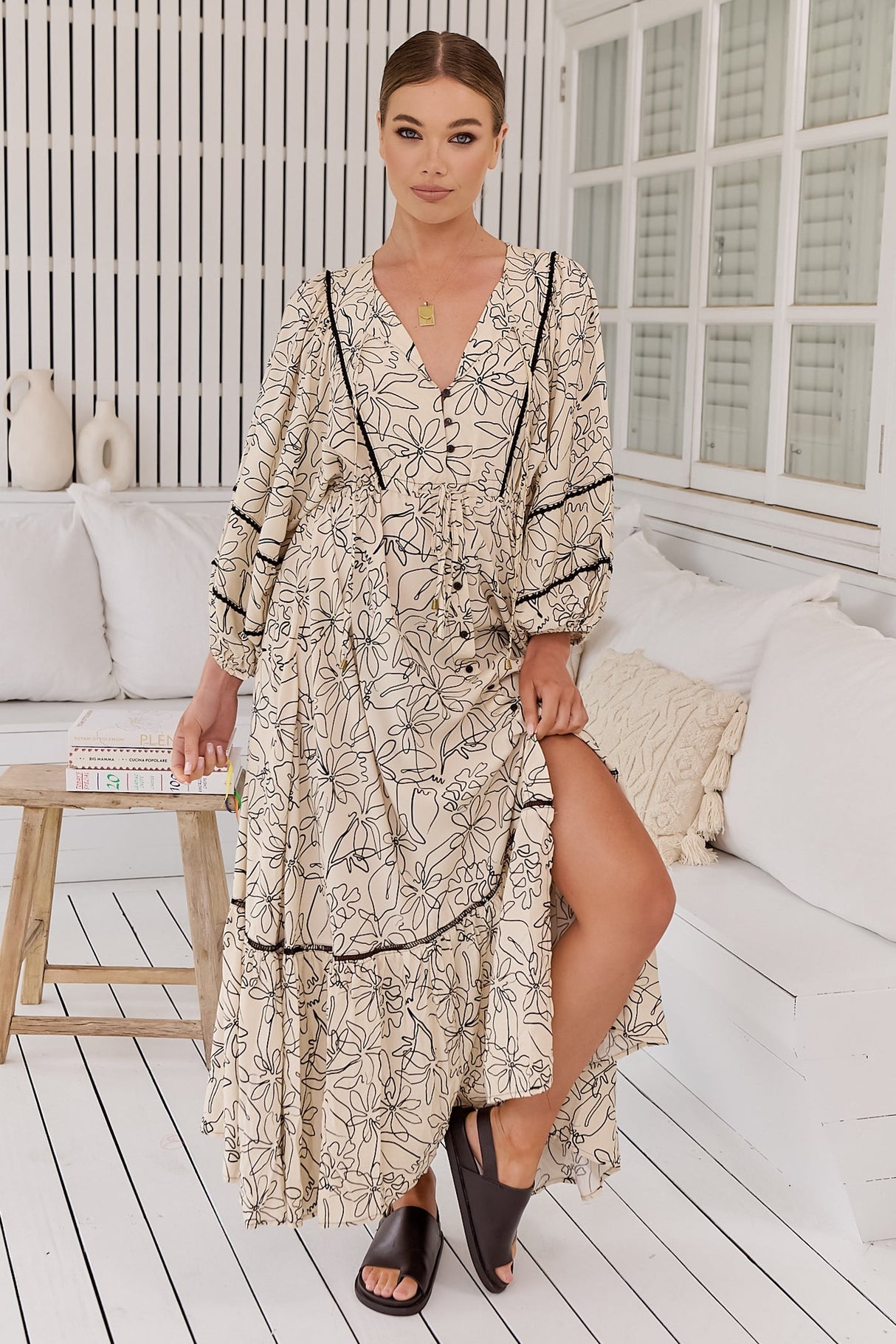 JAASE - Catalonia Maxi Dress: Batwing Sleeve Button Down Smock Dress in Eloise Print