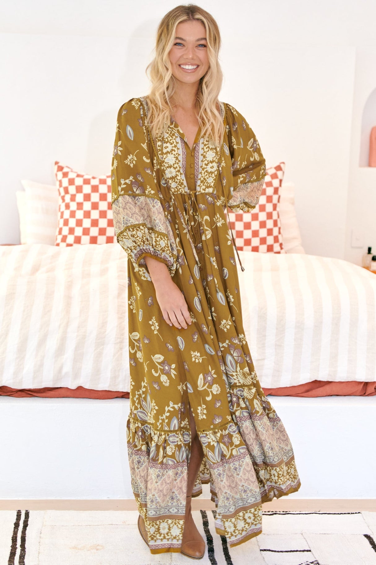 JAASE - Catalonia Maxi Dress: Batwing Sleeve Button Down Smock Dress in Emre Print